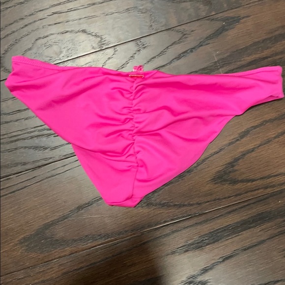 VS Hot Pink Bikini - Picture 4 of 4